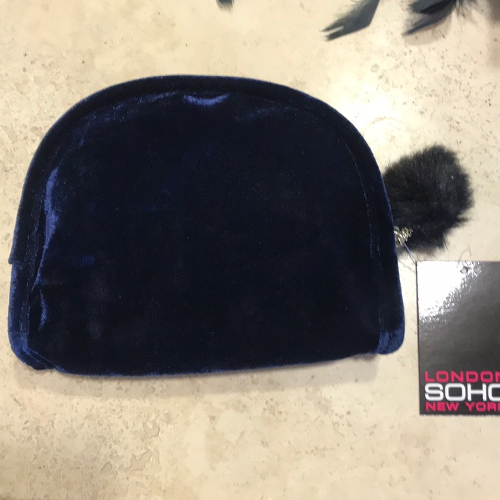 New with tag London Soho New York bag with pompom
